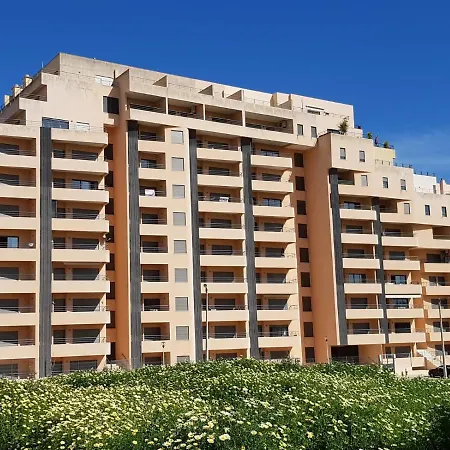 Paraiso Sol Da Rocha, Sea View And Facilities